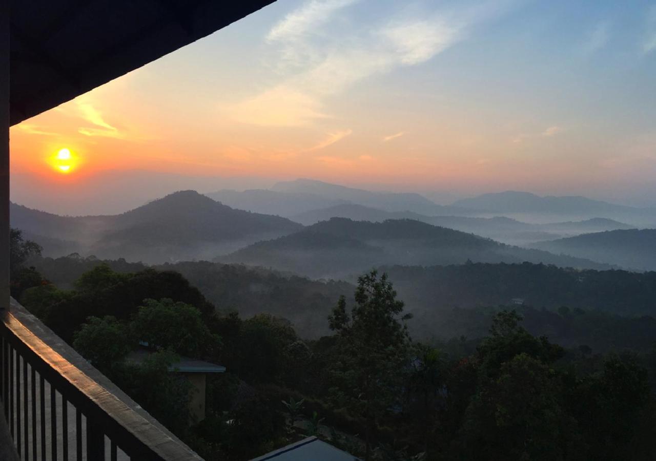 Poetree Thekkady Hotel Kültér fotó